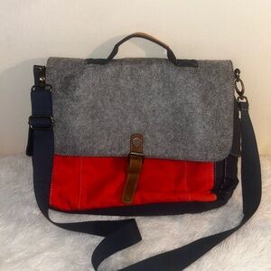 VINTAGE Warner Bros laptop bag